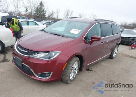 2017 Chrysler Pacifica Touring-L from USA, damaged, VIN 2C4RC1BG1HR846492